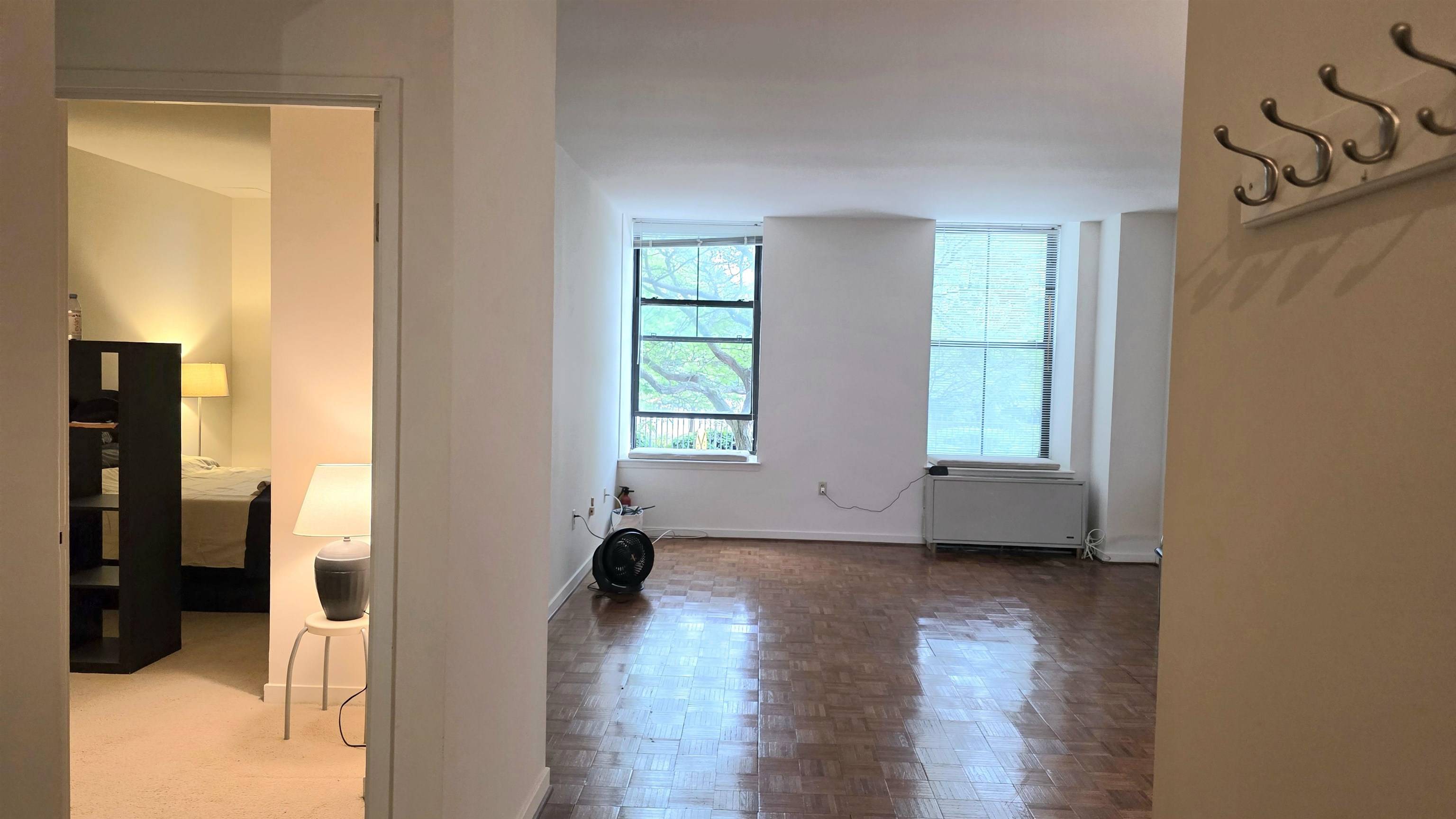 1 GREENE ST #104, Jc Downtown, NJ 07302