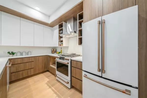 Jc Downtown, NJ 07302,160 BRUNSWICK ST  #304