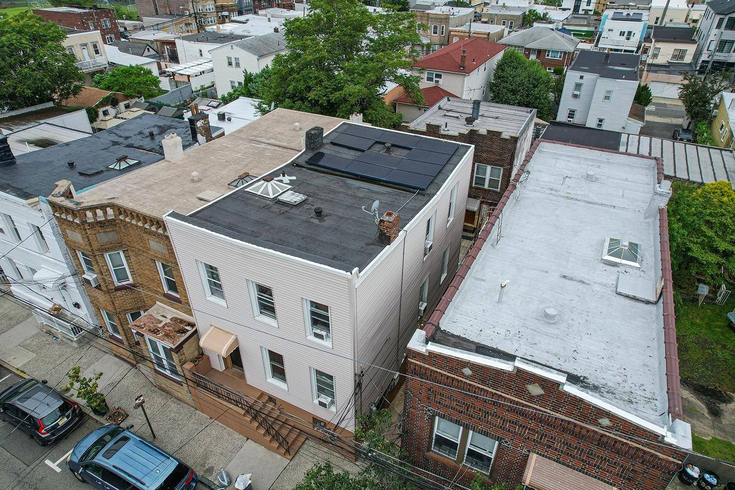 6801 DURHAM AVE, North Bergen, NJ 07047