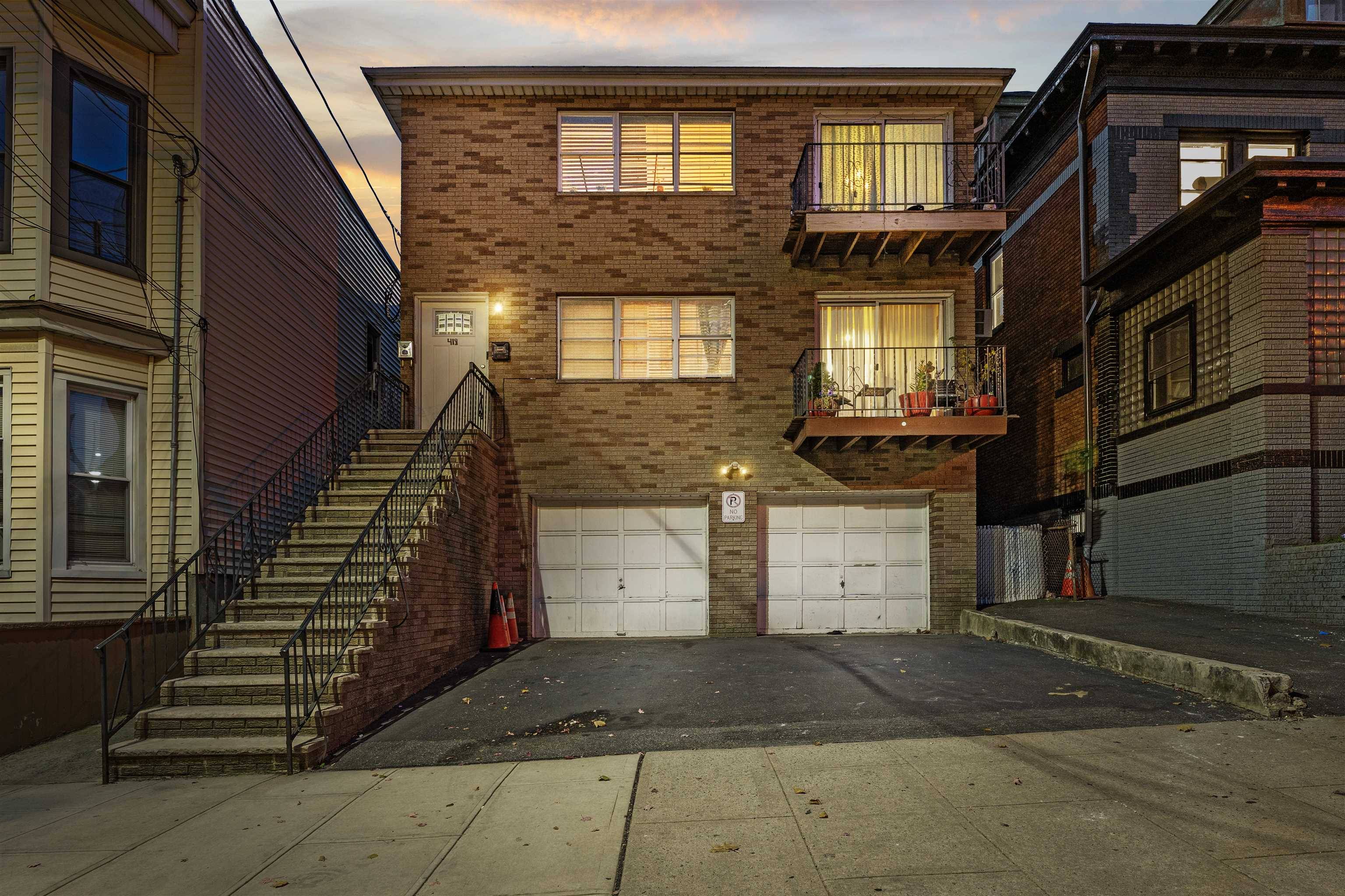 419 16TH ST, Union City, NJ 07038