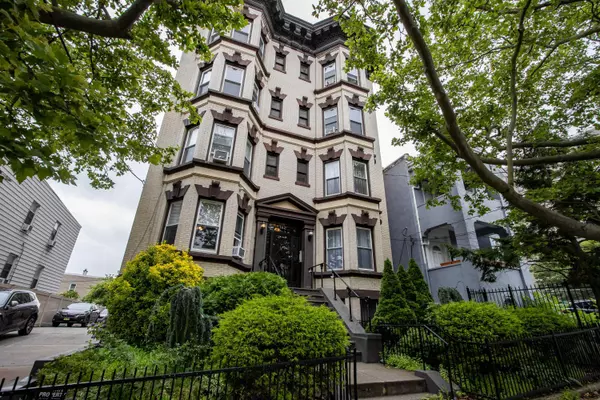 162 FAIRVIEW AVE #8, Jc Journal Square, NJ 07304