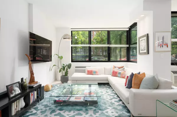 Hoboken, NJ 07030,2 CONSTITUTION CT  #103