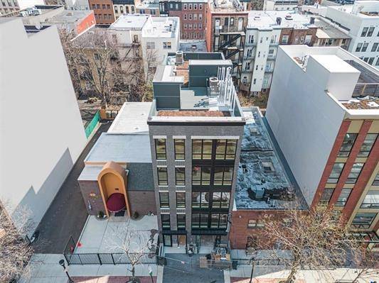 Hoboken, NJ 07030,317 JACKSON ST