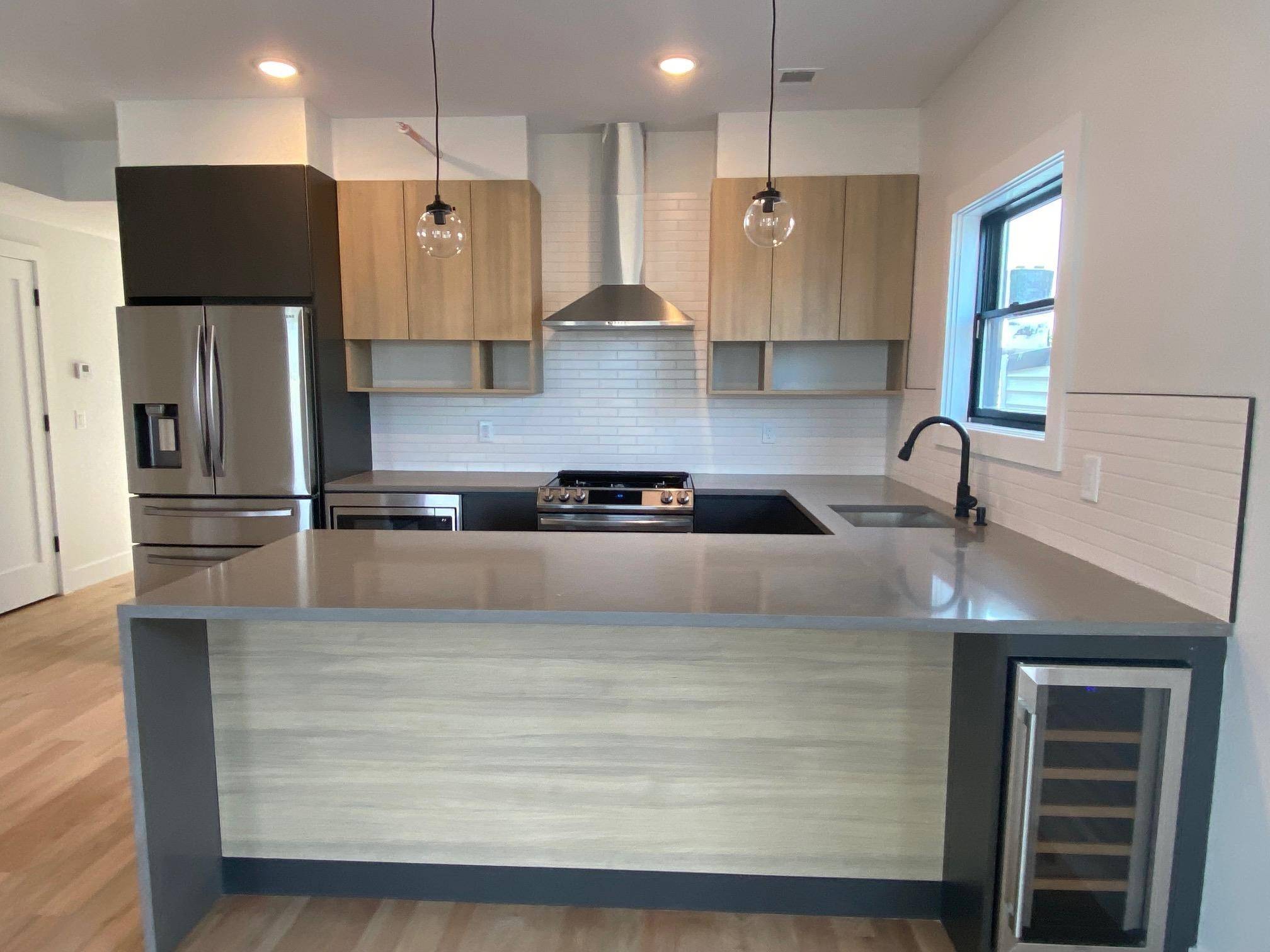 Jc Heights, NJ 07307,41 THORNE ST  #D