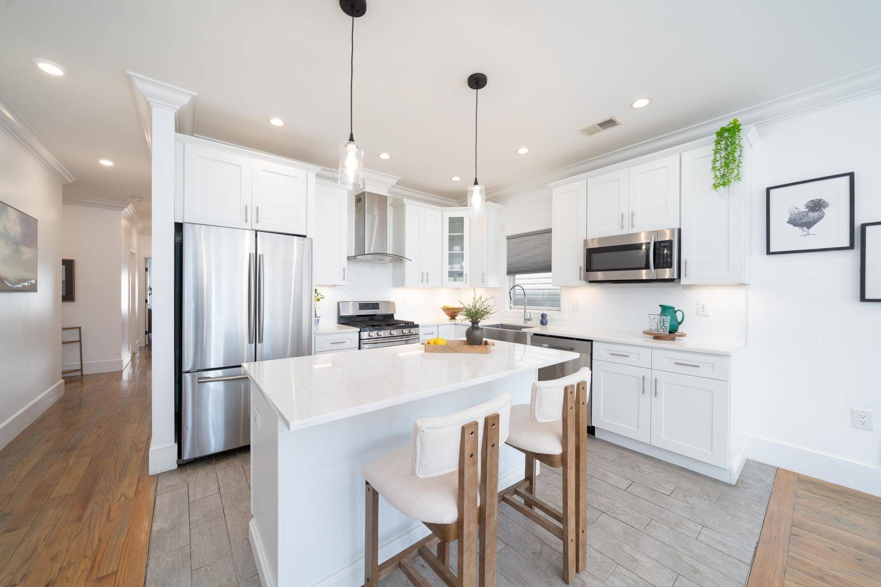 104 POPLAR ST #1, Jc Heights, NJ 07307