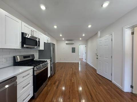 Hoboken, NJ 07030,223 GARDEN ST  #2