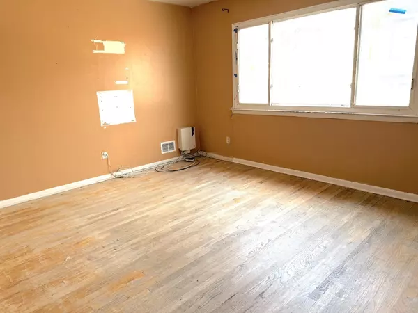 North Bergen, NJ 07407,1437 GEHR PL
