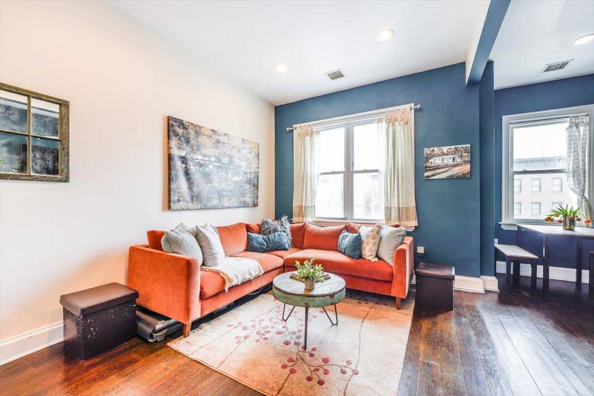 351 5TH ST #3, Jc Downtown, NJ 07302