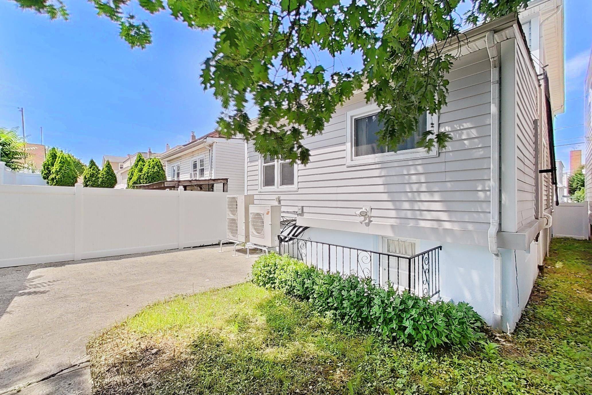 Kearny, NJ 07032,112 DEVON TERRACE