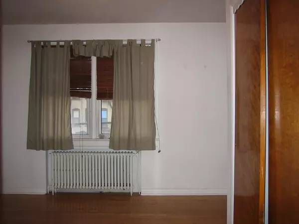 Hoboken, NJ 07030,824 GARDEN ST  #4