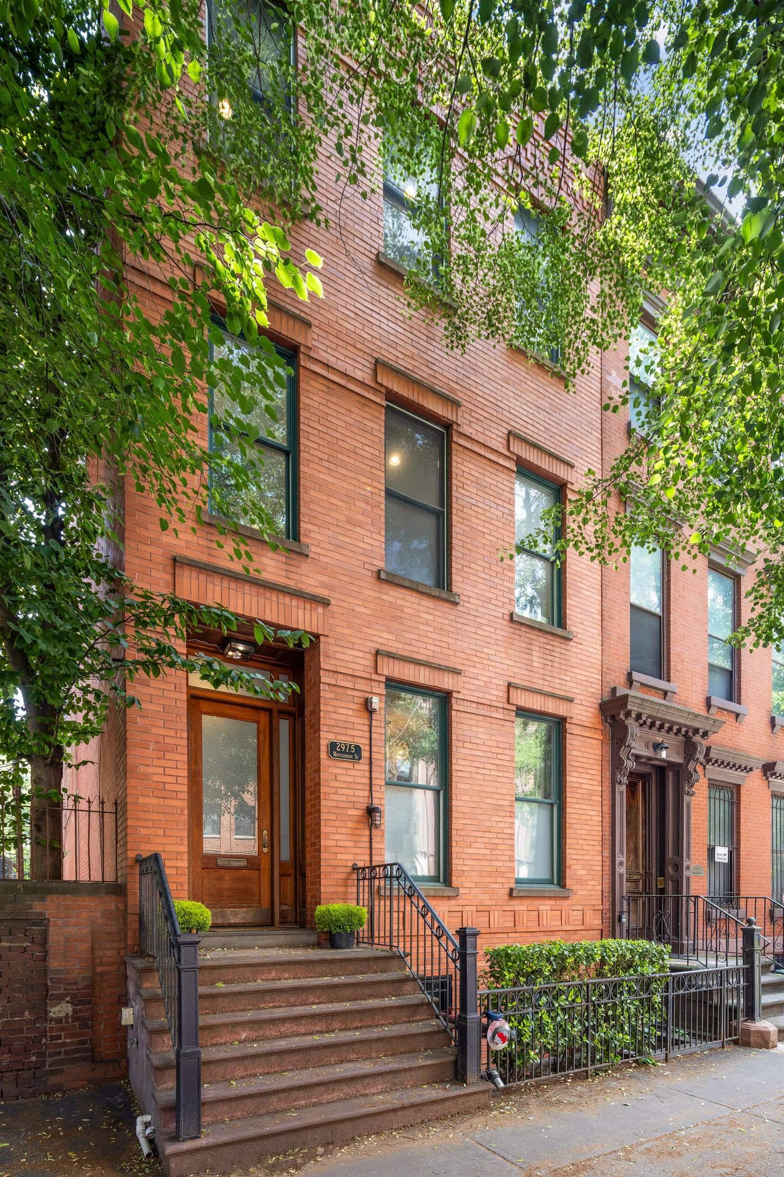 297.5 MONTGOMERY ST  #2, Jc Downtown, NJ 07302