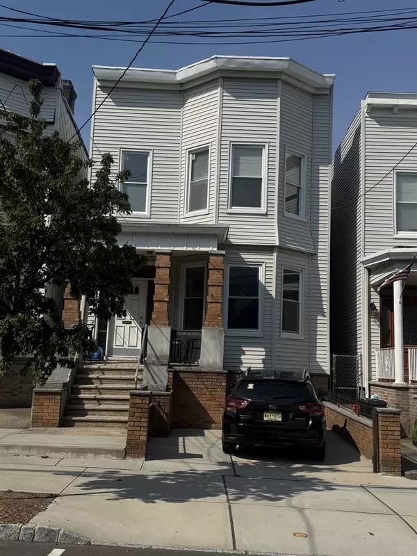 108 SHIPPEN ST  #2, Weehawken, NJ 07086