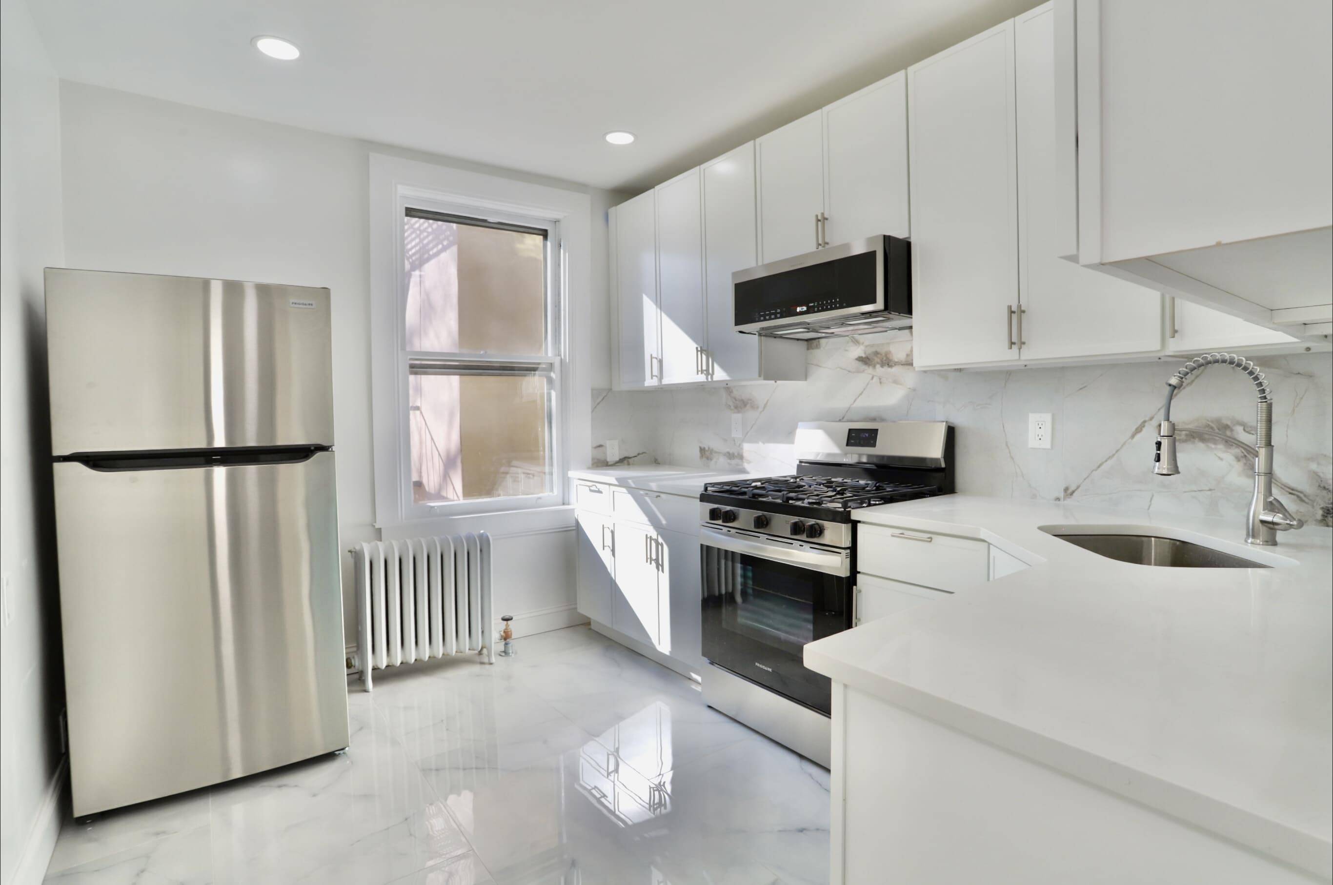 53 COOPER PL, Weehawken, NJ 07086