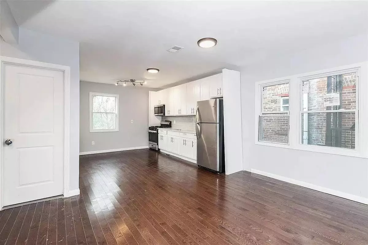 Jc West Bergen, NJ 07305,285 GRANT AVE  #2