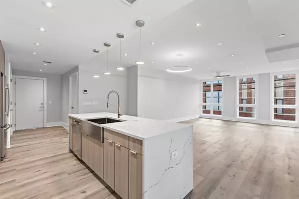 Hoboken, NJ 07030,727 ADAMS ST  #404