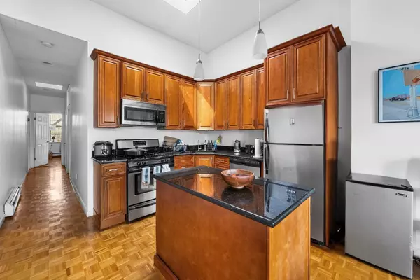 550 2ND ST #4, Hoboken, NJ 07030-6522