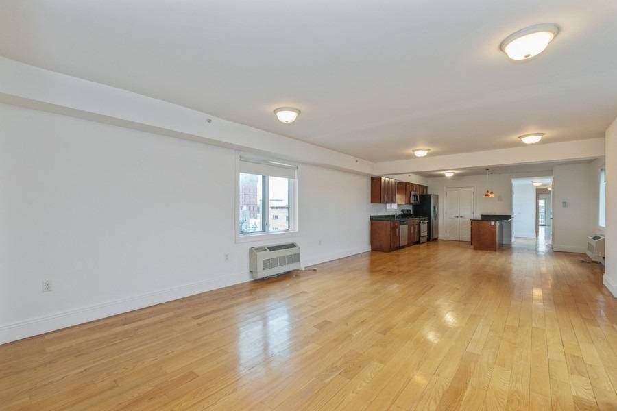 Union City, NJ 07087,125 43RD ST  #405