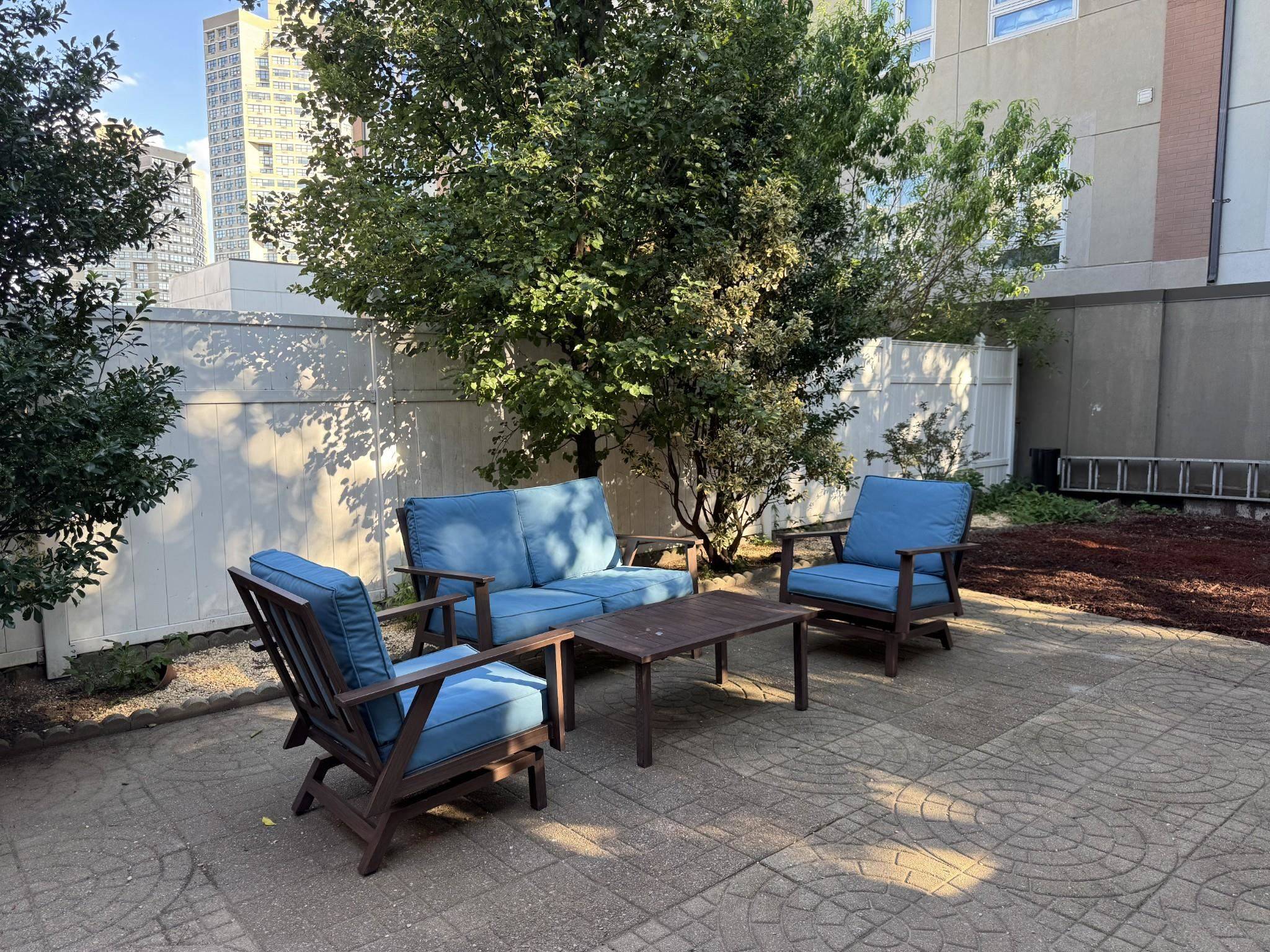 Guttenberg, NJ 07093,69 70TH ST  ##2