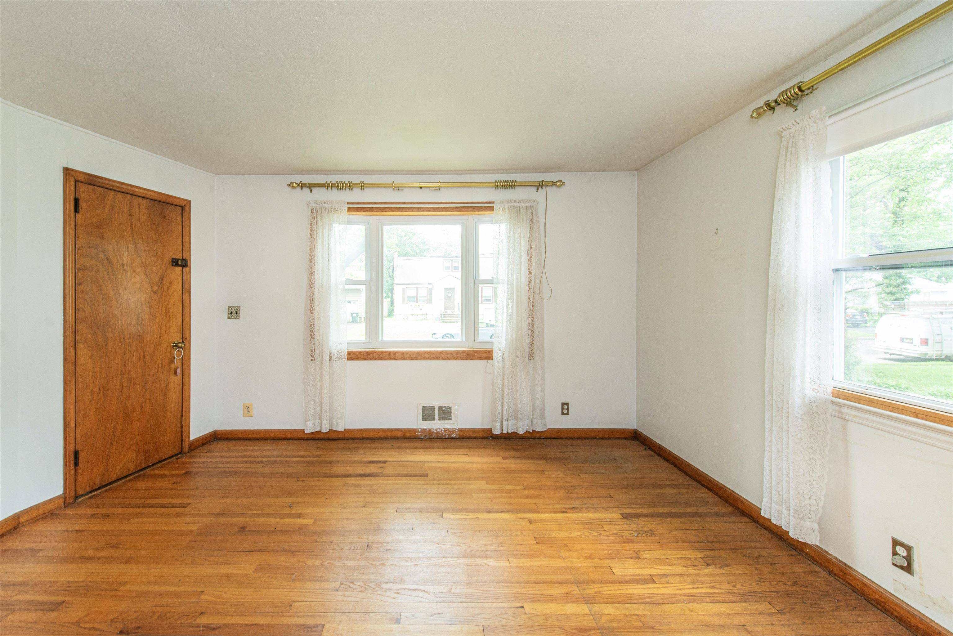 Scotch Plains Twp, NJ 07076-1609,431 WILLOW AVE