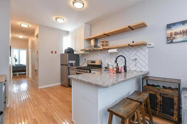Jc Heights, NJ 07307,35 POPLAR ST  #2L