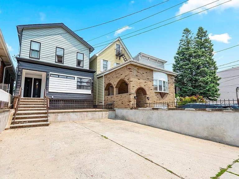 618 17TH ST, Union City, NJ 07087
