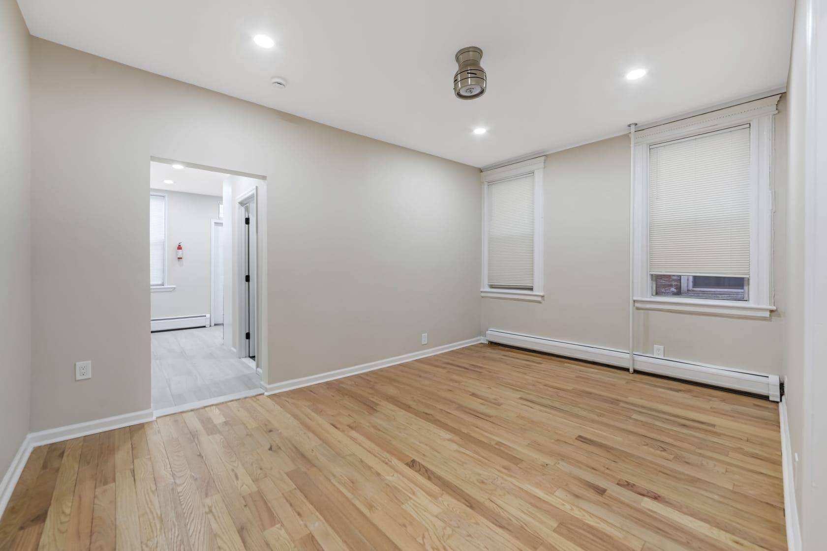 Jc Heights, NJ 07307,3458 JOHN F KENNEDY BLVD  #2