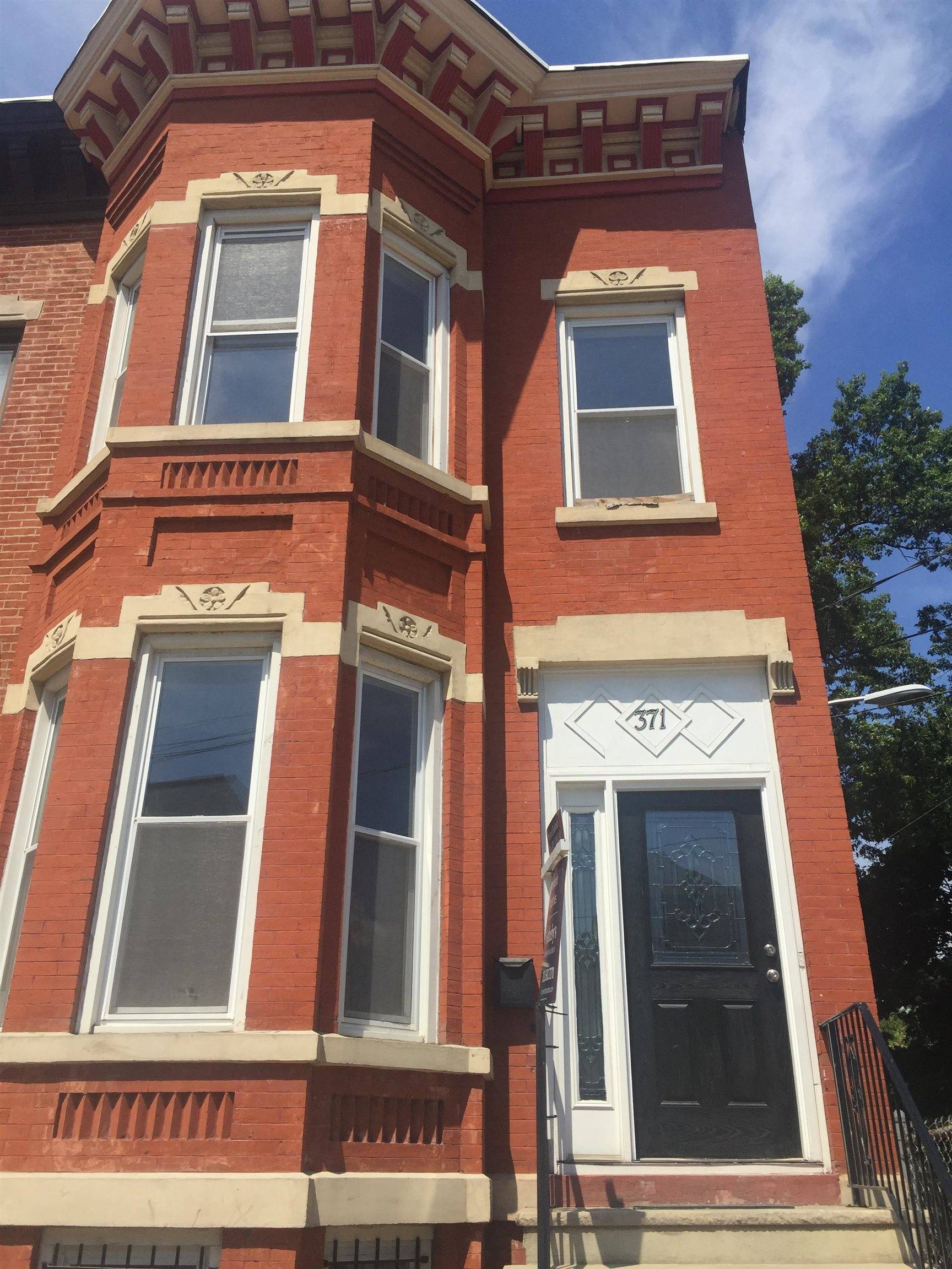 371 BERGEN AVE, Jc Bergen-lafayett, NJ 07304