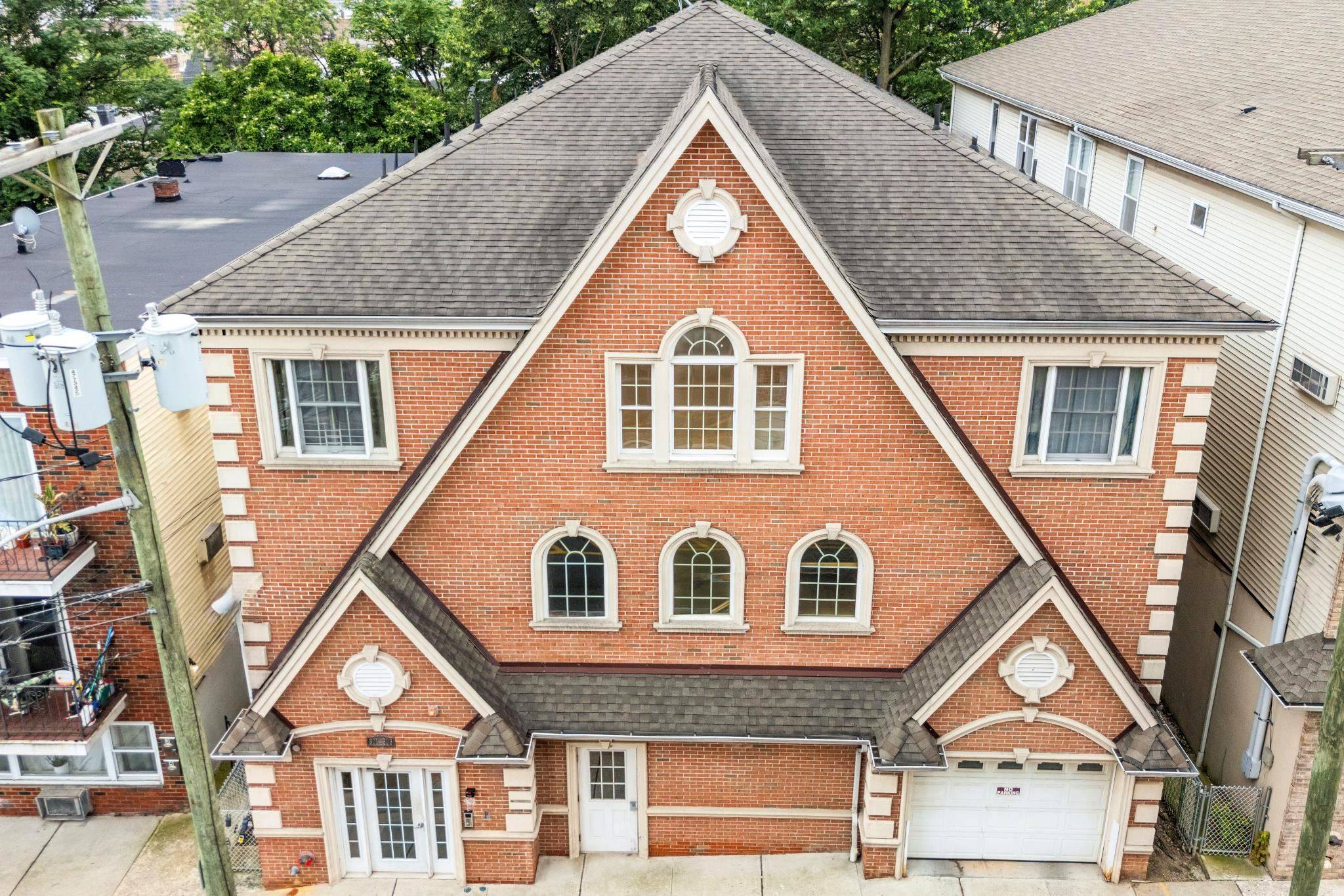 301 68TH ST #8, Guttenberg, NJ 07093