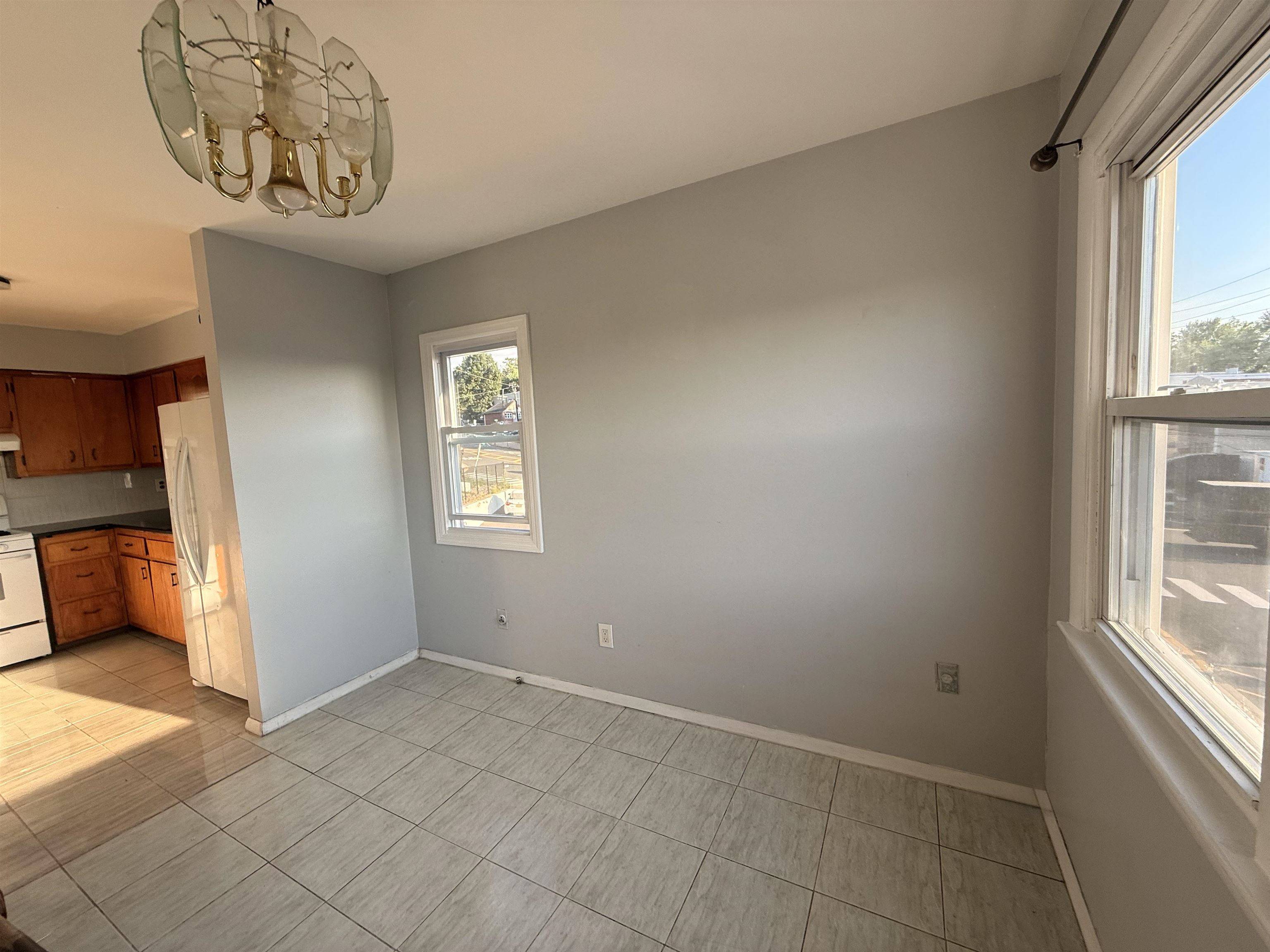North Bergen, NJ 07047,602 LIBERTY AVE  #2