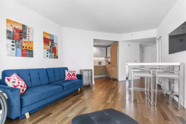 Jc Downtown, NJ 07302,77 HUDSON ST  #2102