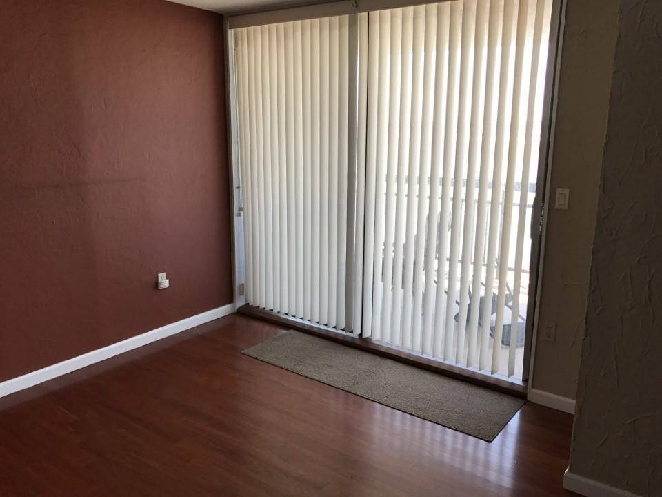 1040 HARMON COVE TOWER, Secaucus, NJ 07094