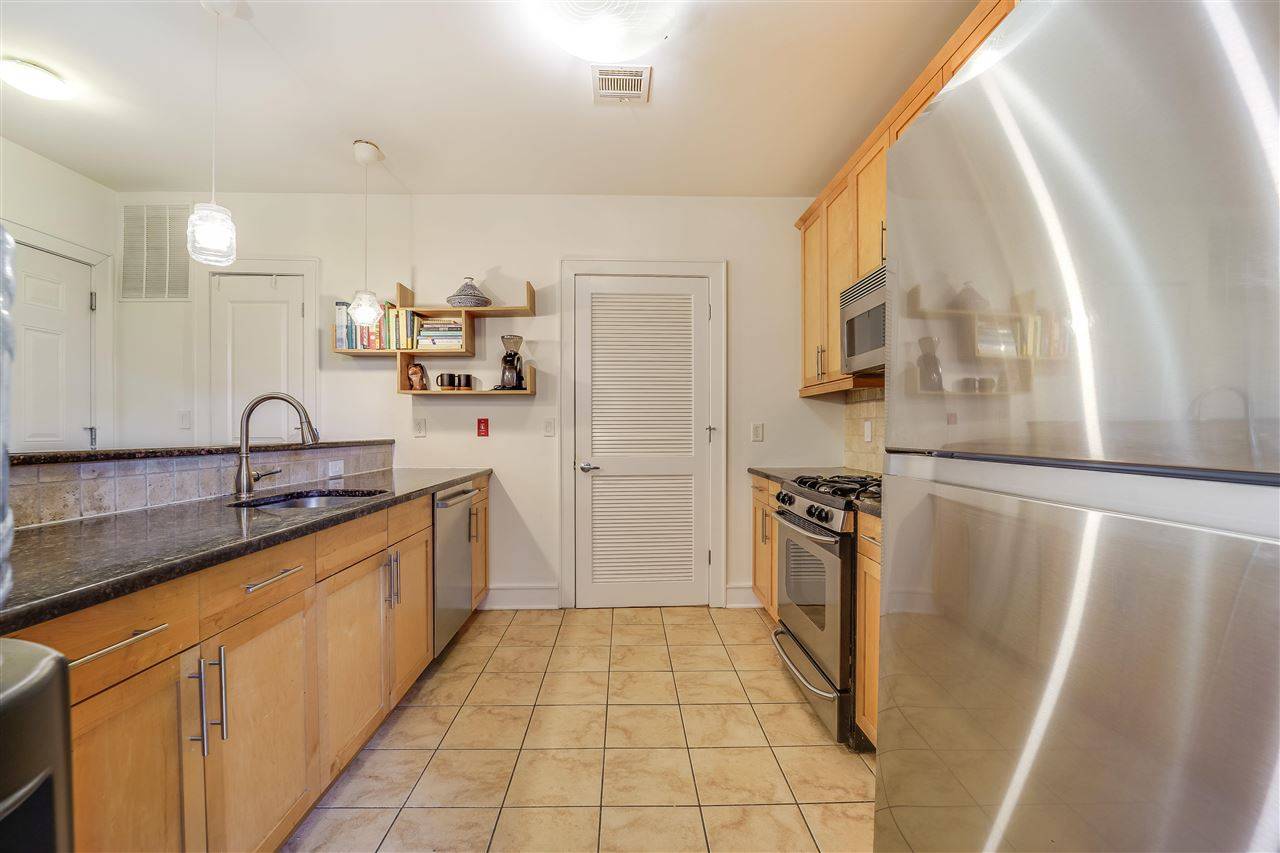 830 MONROE ST  #3D, Hoboken, NJ 07030