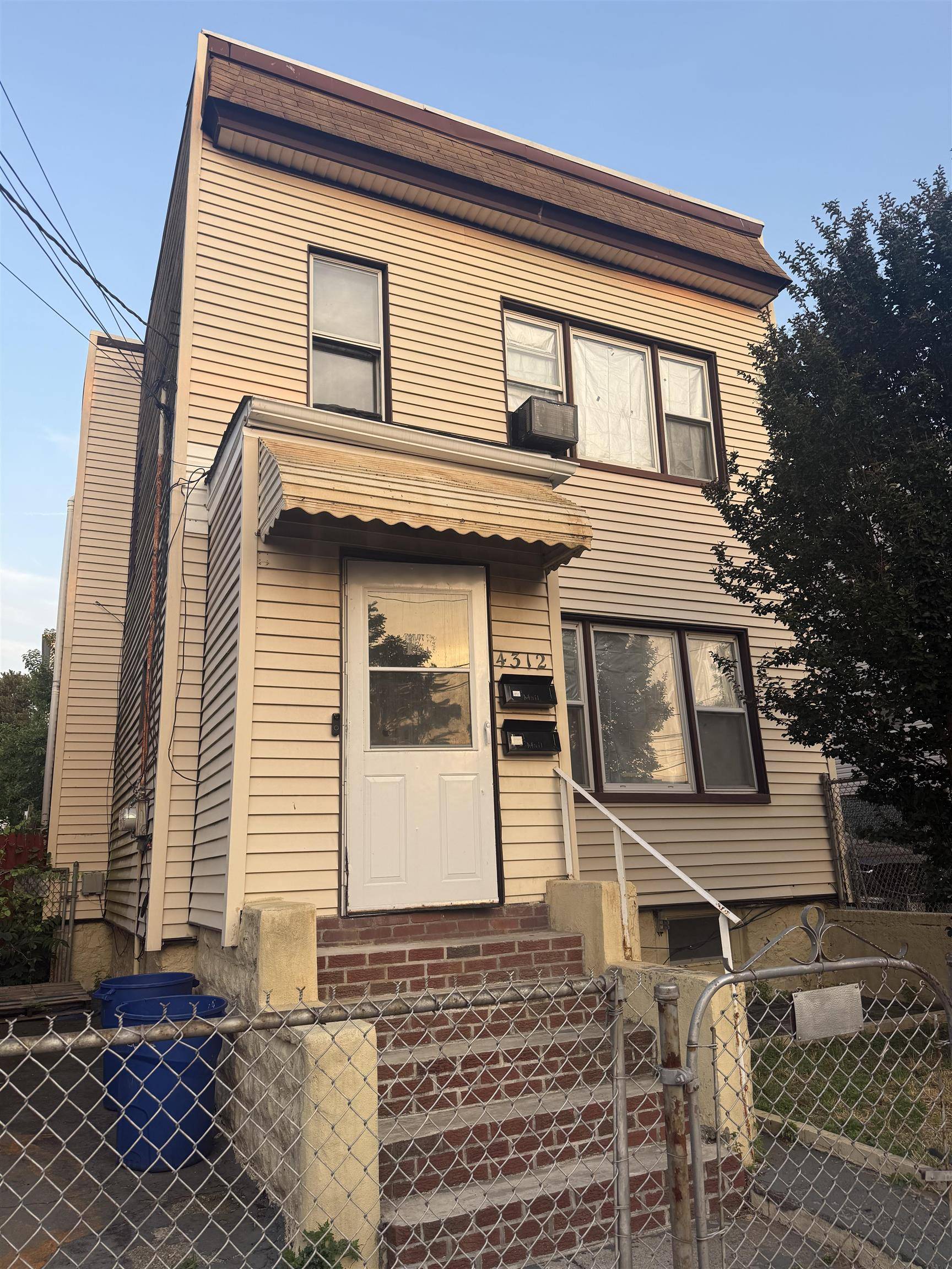 4312 COTTAGE ST, North Bergen, NJ 07047