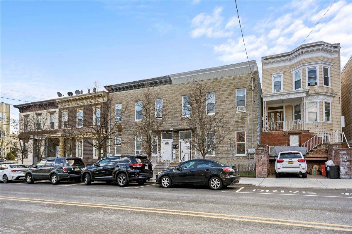 607 18TH ST  #1, Union City, NJ 07087