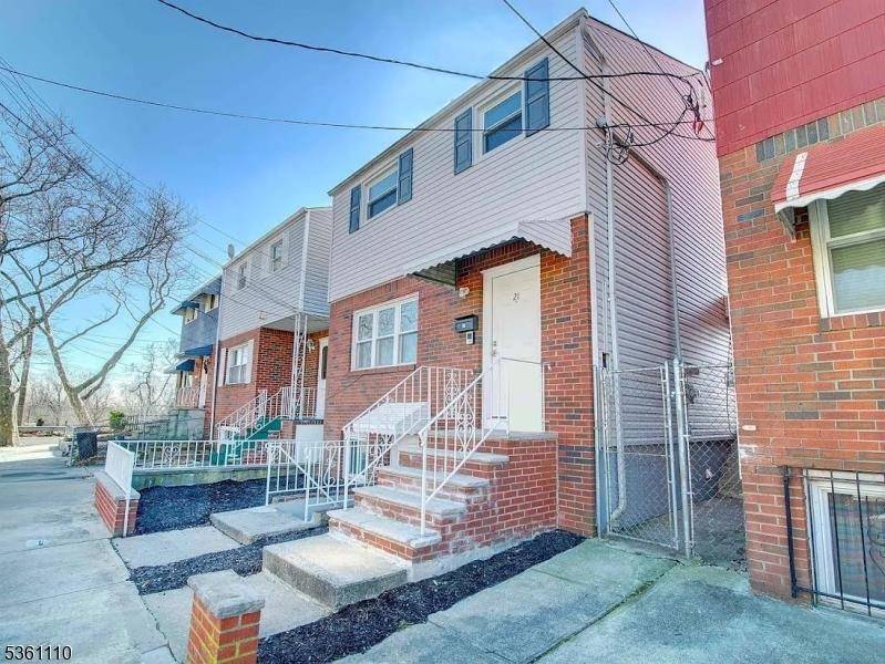 Jc Greenville, NJ 07065,21 FREEDOM PL