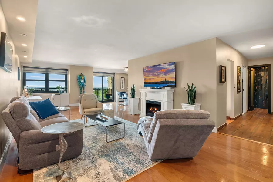 7855 BLVD EAST  #20F, North Bergen, NJ 07047