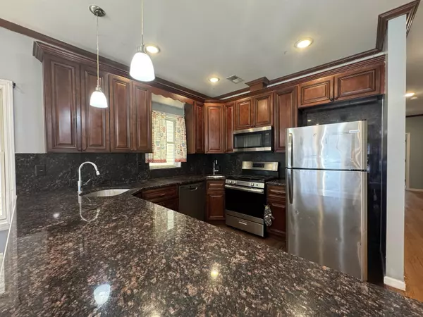 Jc Greenville, NJ 07305,58 BOSTWICK AVE  #1