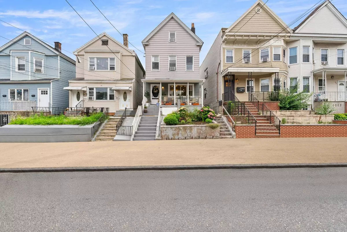 Bayonne, NJ 07002,26 EAST 49TH ST