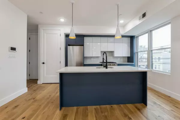 Jc Heights, NJ 07307,259 LIBERTY AVE  #2