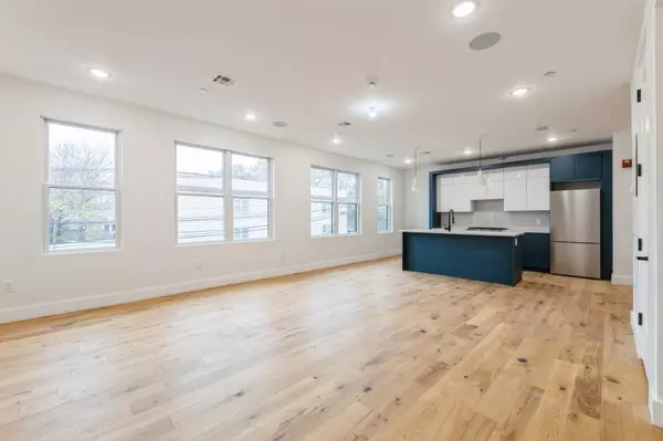 259 LIBERTY AVE  #3, Jc Heights, NJ 07307