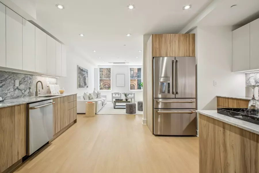 230 BAY ST  #1, Jc Downtown, NJ 07302