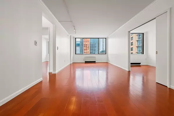 Jc Downtown, NJ 07310,45 RIVER DR SOUTH  #510