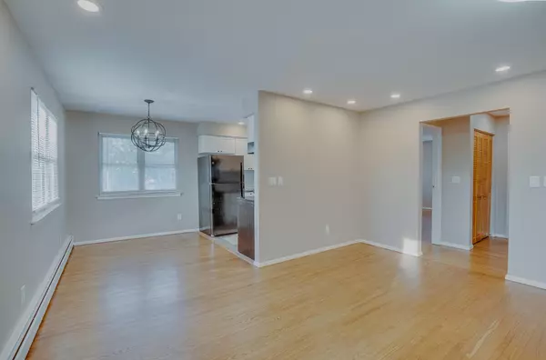 1138 FARM RD  #D, Secaucus, NJ 07094