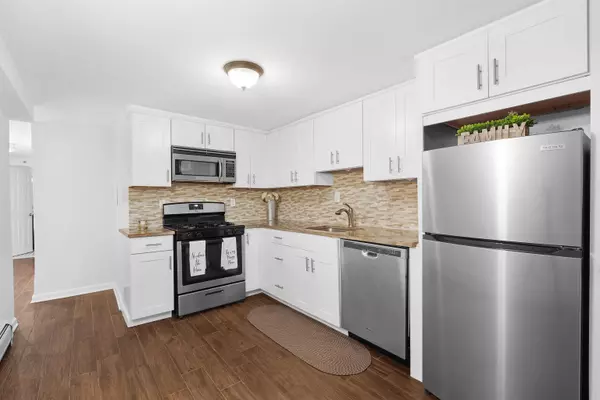 Hoboken, NJ 07030,703 PARK AVE  #1