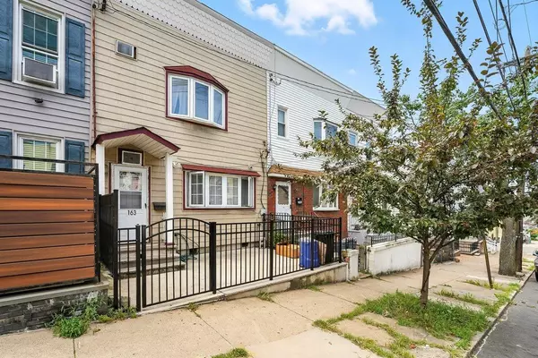 163 LINCOLN ST, Jc Heights, NJ 07307