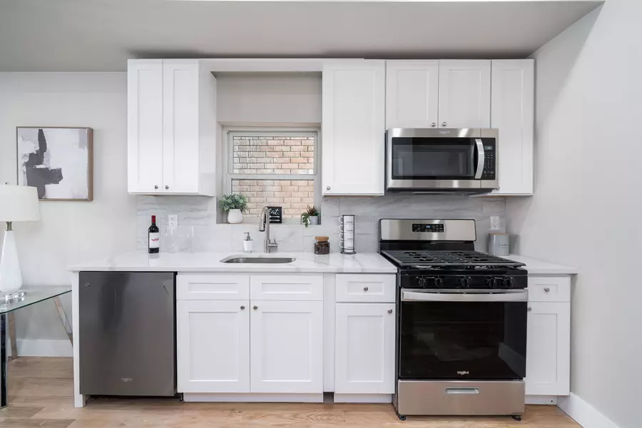 213 ACADEMY ST  #4A, Jc Journal Square, NJ 07305