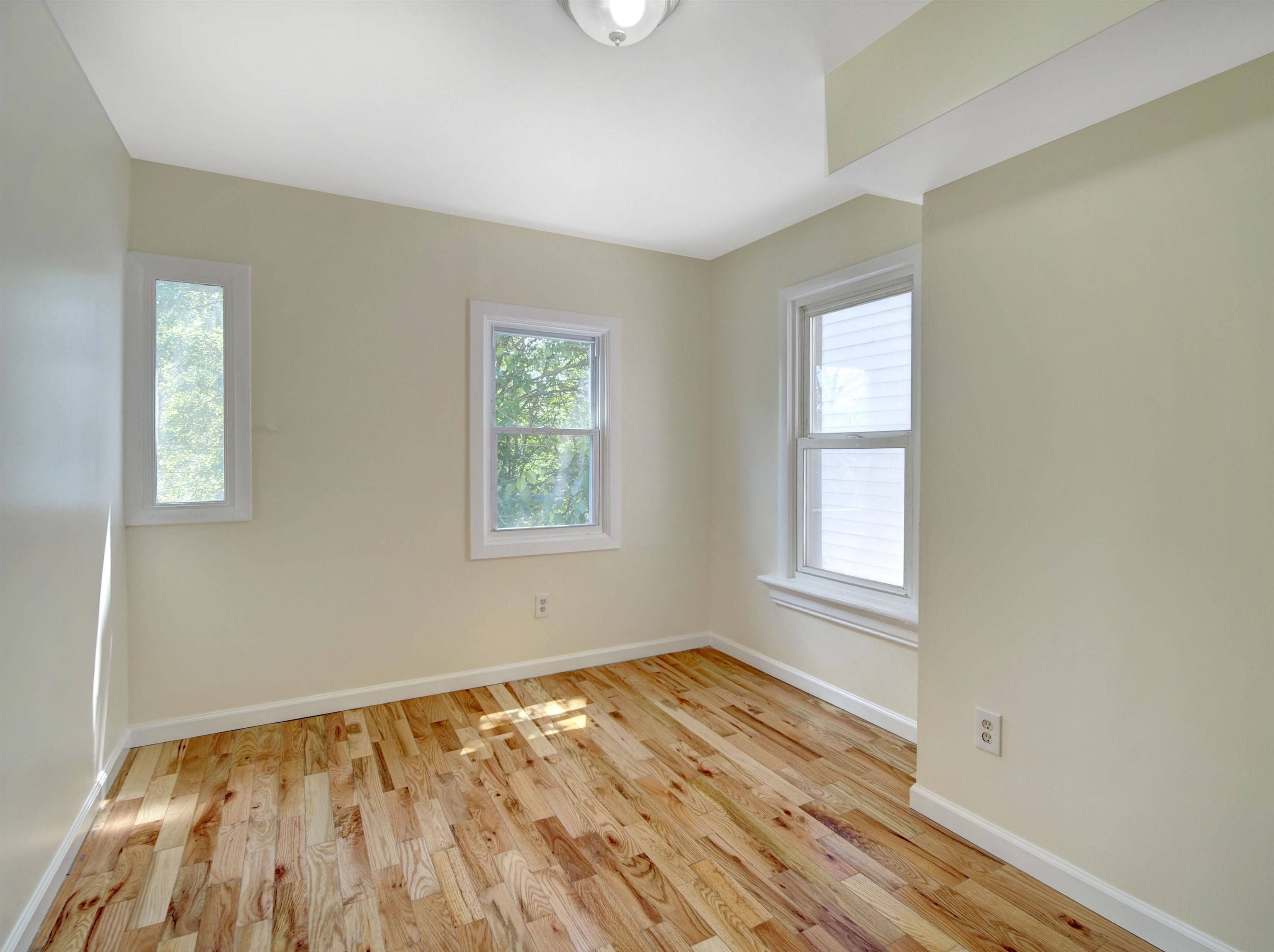 Newark, NJ 07107,16 NORTH 9TH ST  #2
