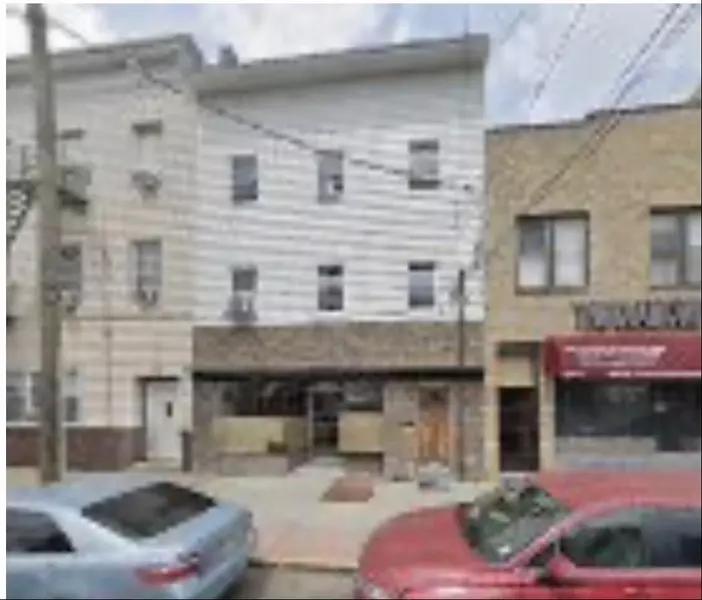 6813 PARK AVE, Guttenberg, NJ 07093