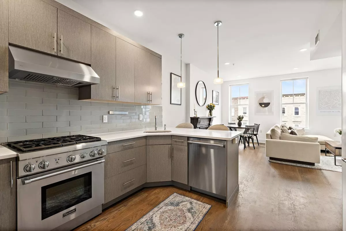 Hoboken, NJ 07030,1117 WASHINGTON ST  #3
