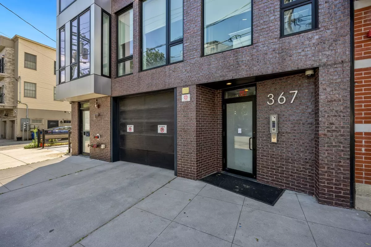 Jc Downtown, NJ 07302,367 3RD ST  #403